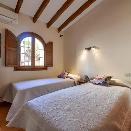 Holiday home Paris Roubaix By Interhome *