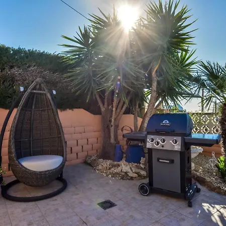 Holiday home Paris Roubaix By Interhome *